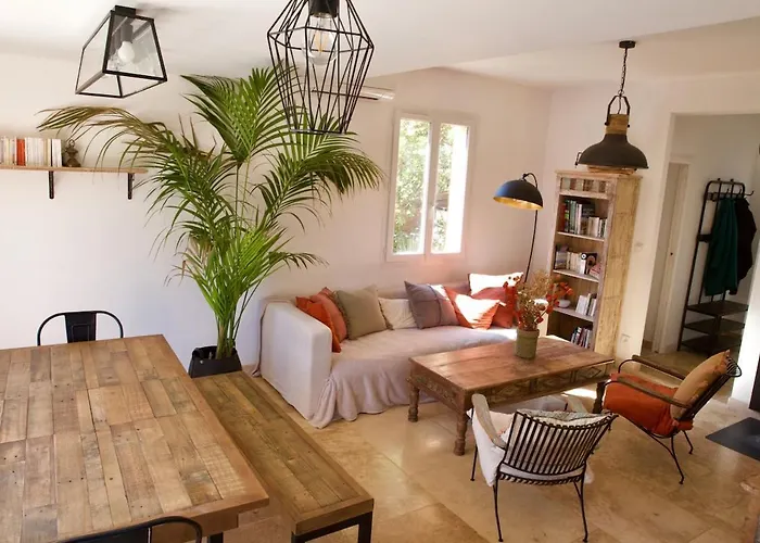 Haizea - Plages A Pied - Velos & Paddles Hyères