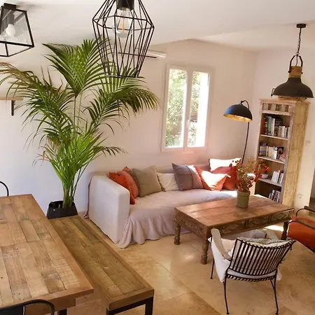 Haizea - Plages A Pied - Velos & Paddles Hyères